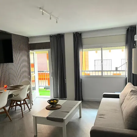 Small Apartamento